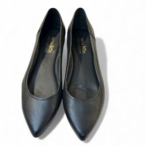 Elegant Black Women's Flats